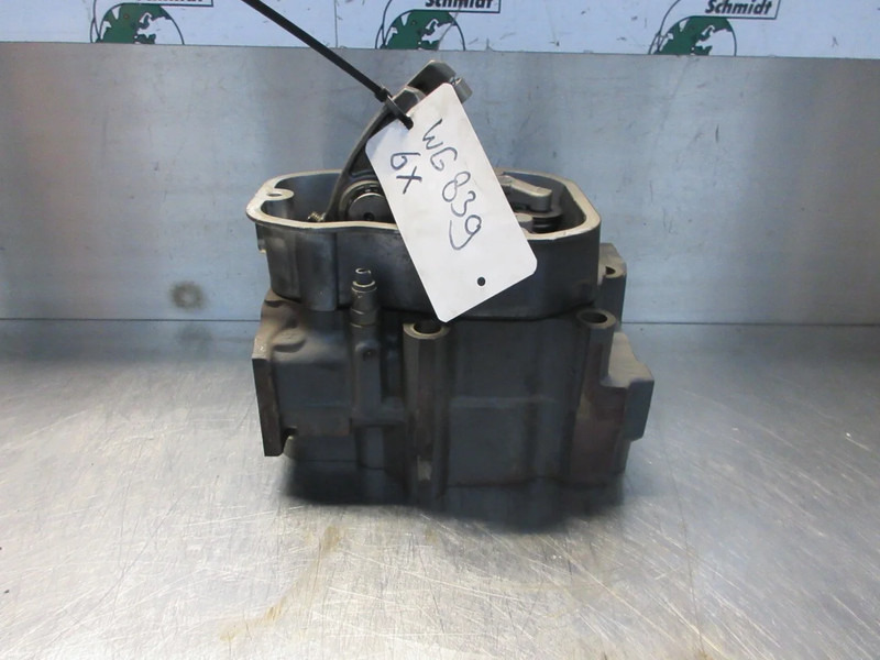 Scania 2245533 // 575999 CILINDERKOP SCANIA S450 EURO 6 NIEUWE MODEL - Cylinder block for Truck: picture 2 Scania 2245533 // 575999 CILINDERKOP SCANIA S450 EURO 6 NIEUWE MODEL - Cylinder block for Truck: picture 2