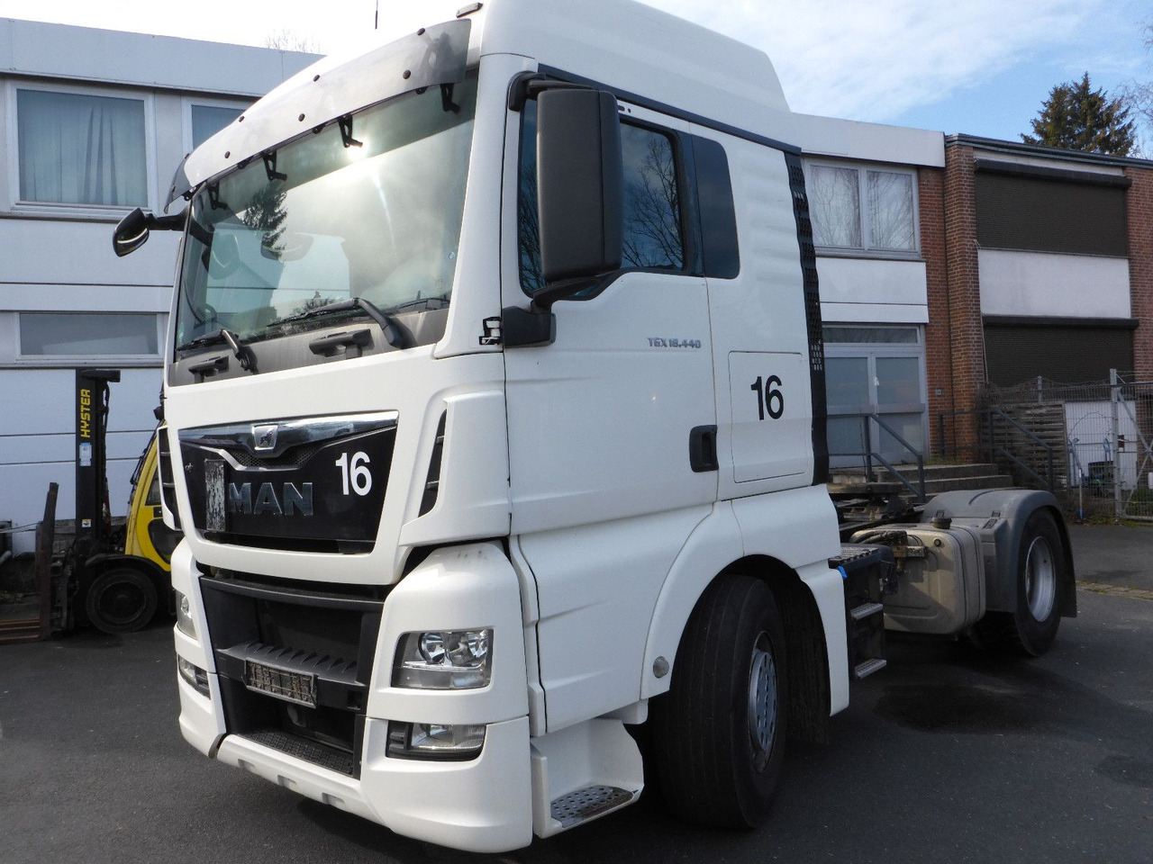 MAN TGX 18.440 Kipphydraulik + Fernverkehr - Tractor truck: picture 1 MAN TGX 18.440 Kipphydraulik + Fernverkehr - Tractor truck: picture 1