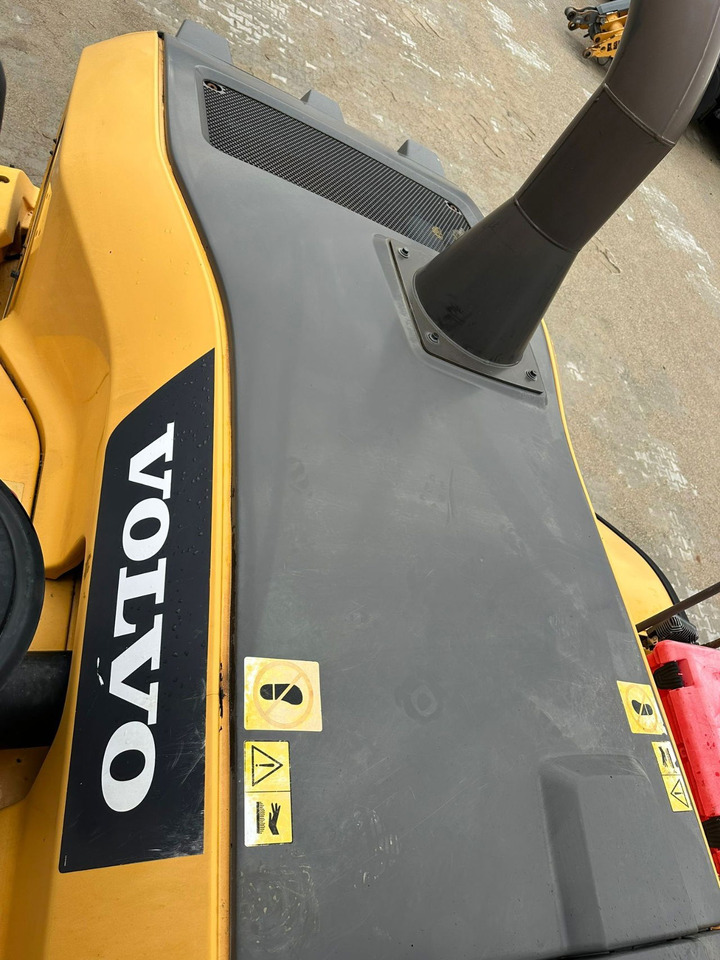 Volvo L250G - Wheel loader: picture 4 Volvo L250G - Wheel loader: picture 4