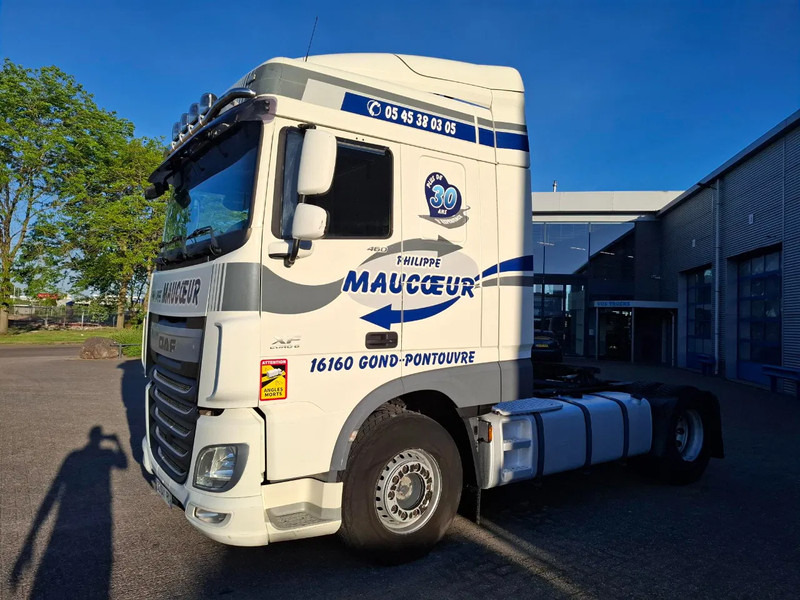 DAF XF106-460 / INTARDER / DEB / MANUAL / AIRCO / CLEAN TRUCK / EURO-6 / 2014 - Tractor truck: picture 1 DAF XF106-460 / INTARDER / DEB / MANUAL / AIRCO / CLEAN TRUCK / EURO-6 / 2014 - Tractor truck: picture 1