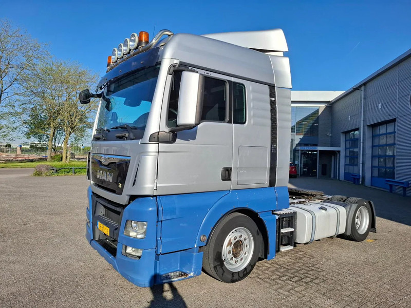 MAN TGX 18.440 / MEGA / NL TRUCK / TUV:12-02-2026 / DOUBLE TANK / PARKCOOL / ACC / LWDS / FRIDGE / 2XBED / AUTOMATIC / EURO-6 / 2016 - Tractor truck: picture 1 MAN TGX 18.440 / MEGA / NL TRUCK / TUV:12-02-2026 / DOUBLE TANK / PARKCOOL / ACC / LWDS / FRIDGE / 2XBED / AUTOMATIC / EURO-6 / 2016 - Tractor truck: picture 1