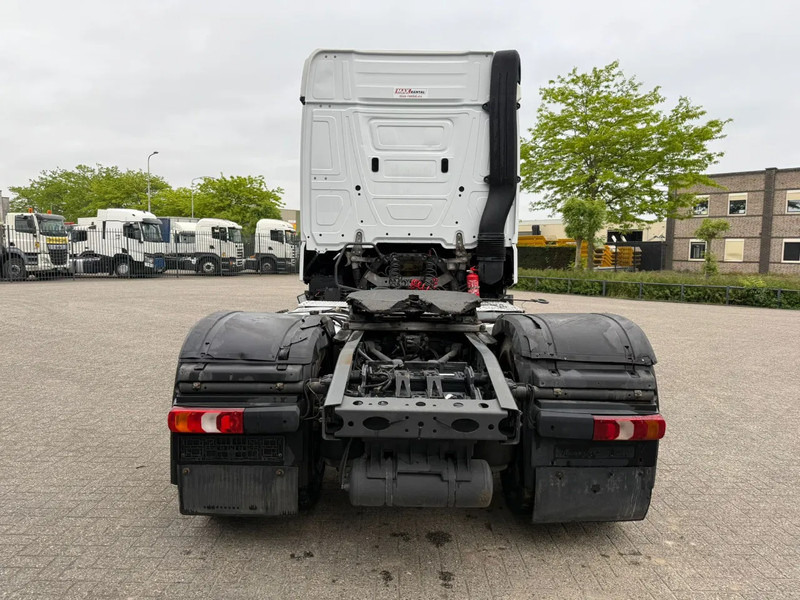 Mercedes-Benz Actros 1945 / HYDRAULICS / LWDS / AIRCO / SMART TACHO / 2XBED / FRIDGE / AUTOMATIC / EURO-6 / 2019 - Tractor truck: picture 4 Mercedes-Benz Actros 1945 / HYDRAULICS / LWDS / AIRCO / SMART TACHO / 2XBED / FRIDGE / AUTOMATIC / EURO-6 / 2019 - Tractor truck: picture 4