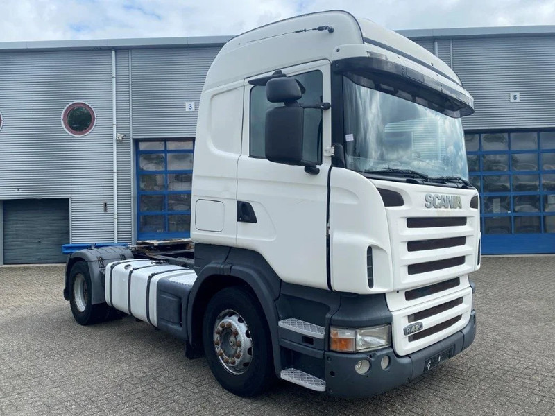 Scania R420 / RETARDER / HYDRAULICS / NO ADBLUE / MANUAL / EURO-3 / 2005 - Tractor truck: picture 2 Scania R420 / RETARDER / HYDRAULICS / NO ADBLUE / MANUAL / EURO-3 / 2005 - Tractor truck: picture 2