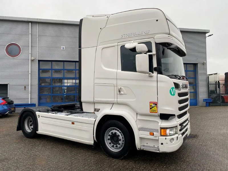 Scania R520 / AUTOMATIC / RETARDER / NAVI /LWDS / PARK-COOL / EURO-6 / 2017 - Tractor truck: picture 2 Scania R520 / AUTOMATIC / RETARDER / NAVI /LWDS / PARK-COOL / EURO-6 / 2017 - Tractor truck: picture 2