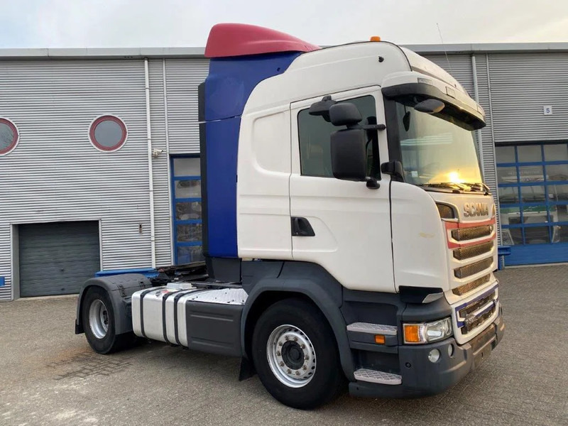 Scania R520 / RETARDER / DOUBLE TANK / AUTOMATIC / PARK-COOL / EURO-6 / 2015 - Tractor truck: picture 2 Scania R520 / RETARDER / DOUBLE TANK / AUTOMATIC / PARK-COOL / EURO-6 / 2015 - Tractor truck: picture 2
