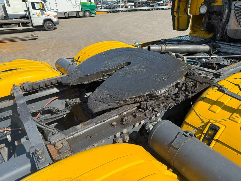 Scania R520 V8 / ENGINE RUNNING / RETARDER / HYDRAULICS / NL TRUCK / LIFT+LENKACHSE / ONLY:717000 KM / EURO-6 /2015 leasing Scania R520 V8 / ENGINE RUNNING / RETARDER / HYDRAULICS / NL TRUCK / LIFT+LENKACHSE / ONLY:717000 KM / EURO-6 /2015: picture 11 Scania R520 V8 / ENGINE RUNNING / RETARDER / HYDRAULICS / NL TRUCK / LIFT+LENKACHSE / ONLY:717000 KM / EURO-6 /2015 leasing Scania R520 V8 / ENGINE RUNNING / RETARDER / HYDRAULICS / NL TRUCK / LIFT+LENKACHSE / ONLY:717000 KM / EURO-6 /2015: picture 11