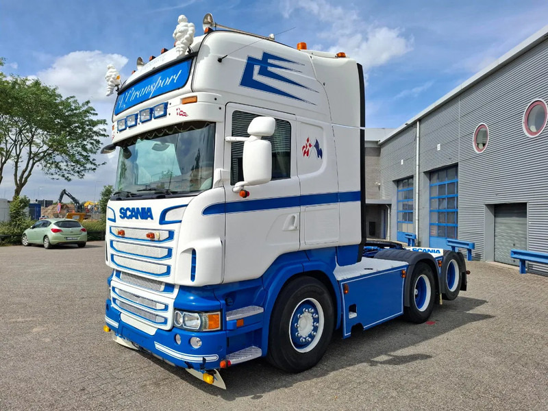 Scania R560 V8 / BOOGIE / HYDRAULICS / FULL-AIR / AUTOMATIC / EURO-5 / 2012 - Tractor truck: picture 1 Scania R560 V8 / BOOGIE / HYDRAULICS / FULL-AIR / AUTOMATIC / EURO-5 / 2012 - Tractor truck: picture 1