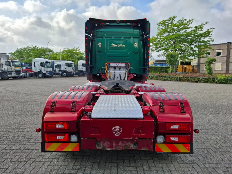 Scania R580 V8 / ONLY:478179KM / HYDRAULICS / LEATHER / AUTOMATIC / EURO-6 / 2016 - Tractor truck: picture 4 Scania R580 V8 / ONLY:478179KM / HYDRAULICS / LEATHER / AUTOMATIC / EURO-6 / 2016 - Tractor truck: picture 4