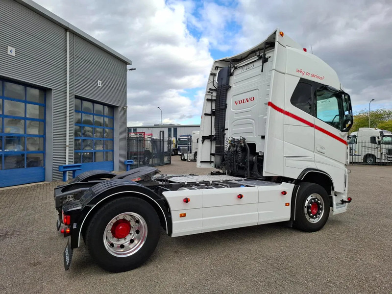 Volvo FH4-460 / CLEAN NL TRUCK / VEB+ / ADR / ACC / LWDS / DAS / DOUBLE TANK / LEATHER / FRIDGE / ALCOA / EURO-6 / 2016 - Tractor truck: picture 5 Volvo FH4-460 / CLEAN NL TRUCK / VEB+ / ADR / ACC / LWDS / DAS / DOUBLE TANK / LEATHER / FRIDGE / ALCOA / EURO-6 / 2016 - Tractor truck: picture 5