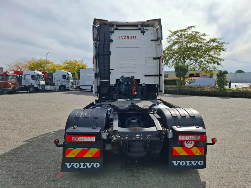Volvo FH4-460 / VEB+ / HYDRAULICS / TUV:31-10-2025 / GEN2 V2 SMART TACHO / LWDS / SIDESKIRTS / FRIDGE / EURO-6 / 2018 - Tractor truck: picture 4 Volvo FH4-460 / VEB+ / HYDRAULICS / TUV:31-10-2025 / GEN2 V2 SMART TACHO / LWDS / SIDESKIRTS / FRIDGE / EURO-6 / 2018 - Tractor truck: picture 4