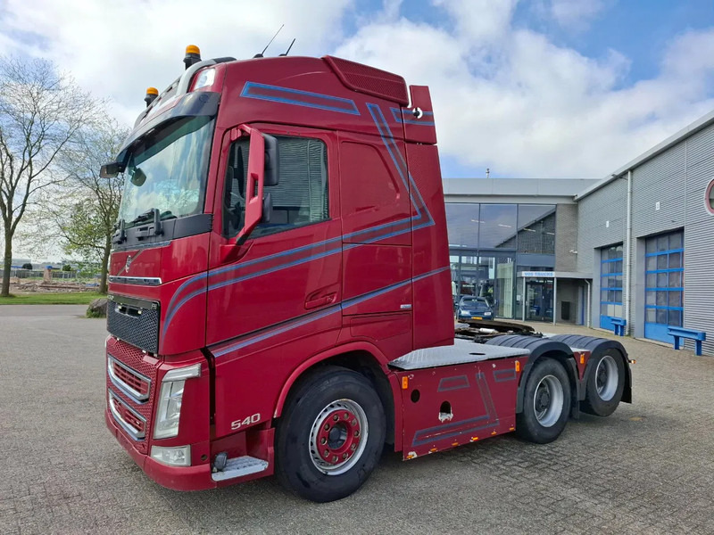 Volvo FH4-540 / 6X4 / BIG AXLE / HYDRAULICS / VEB+ / DYNAMIC STEERING / NAVI / ACC / LWDS / FULL-AIR / LEATHER / AUTOMATIC / EURO-6 / - Tractor truck: picture 1 Volvo FH4-540 / 6X4 / BIG AXLE / HYDRAULICS / VEB+ / DYNAMIC STEERING / NAVI / ACC / LWDS / FULL-AIR / LEATHER / AUTOMATIC / EURO-6 / - Tractor truck: picture 1