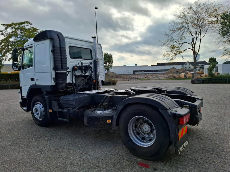 Volvo FM11-410 / RETARDER / AIRCO / AUTOMATIC / EURO-5 / 2011 - Tractor truck: picture 3 Volvo FM11-410 / RETARDER / AIRCO / AUTOMATIC / EURO-5 / 2011 - Tractor truck: picture 3