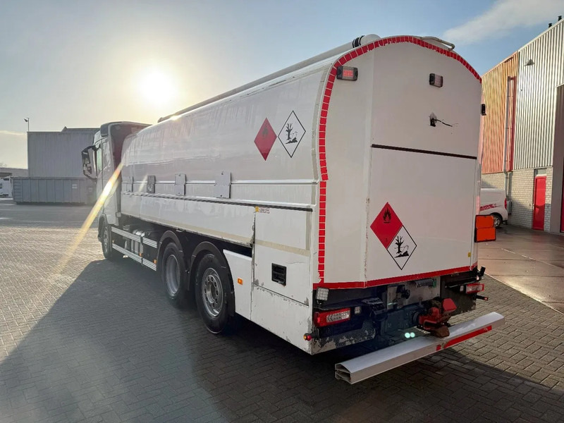Volvo FH5-500 6X2 / ENGINE RUNNING / LIFT+LENKACHSE / FULL AIR / ADR / EUROTANK / 9-TON FRONT AXLE / EURO-6 / 2022 - Tanker truck: picture 3 Volvo FH5-500 6X2 / ENGINE RUNNING / LIFT+LENKACHSE / FULL AIR / ADR / EUROTANK / 9-TON FRONT AXLE / EURO-6 / 2022 - Tanker truck: picture 3