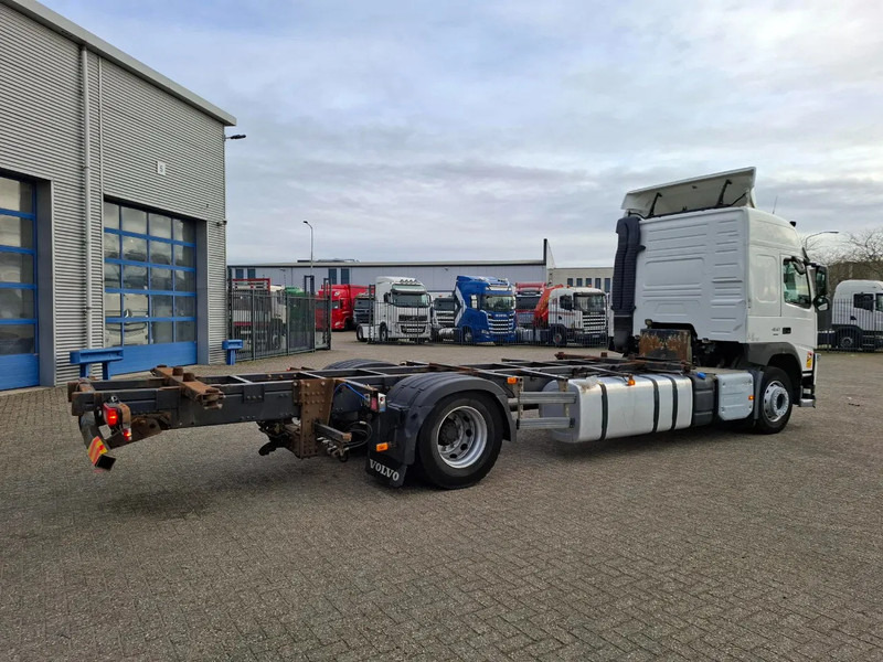Volvo FM11-450 / VEB / FULL-AIR / 706585 KM / LWDS / AIRCO / BDF SYSTEM / AUTOMATIC / EURO-6 / 2016 - Container transporter/ Swap body truck: picture 5 Volvo FM11-450 / VEB / FULL-AIR / 706585 KM / LWDS / AIRCO / BDF SYSTEM / AUTOMATIC / EURO-6 / 2016 - Container transporter/ Swap body truck: picture 5