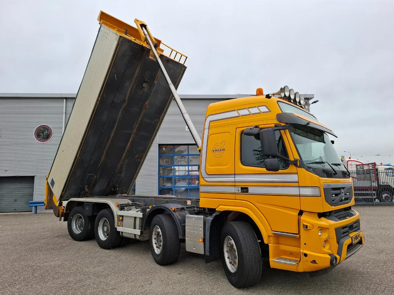 Volvo FM13-420 / 8X4 / BIG AXLE / 18.5M³ / AJK 21040 KG TIPPER / SNIP / 695133 KM / VEB / NL TRUCK / TUV:07-11-2025 / AIRCO / AUTOMATI - Tipper: picture 3 Volvo FM13-420 / 8X4 / BIG AXLE / 18.5M³ / AJK 21040 KG TIPPER / SNIP / 695133 KM / VEB / NL TRUCK / TUV:07-11-2025 / AIRCO / AUTOMATI - Tipper: picture 3