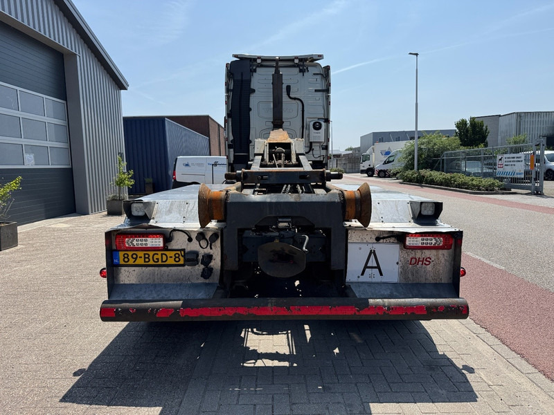 Volvo FH16 750 6x2, VDL 21 Ton Haak - Hook lift truck: picture 5 Volvo FH16 750 6x2, VDL 21 Ton Haak - Hook lift truck: picture 5