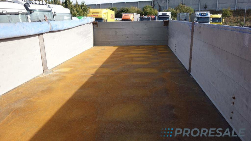 KÖGEL AK 24 P - třístranný sklápěč 12 m3 - Tipper trailer: picture 4 KÖGEL AK 24 P - třístranný sklápěč 12 m3 - Tipper trailer: picture 4