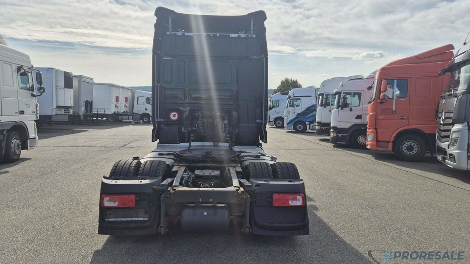 DAF XF 460 FT LOW DECK SC EURO 6 - Tractor truck: picture 3 DAF XF 460 FT LOW DECK SC EURO 6 - Tractor truck: picture 3