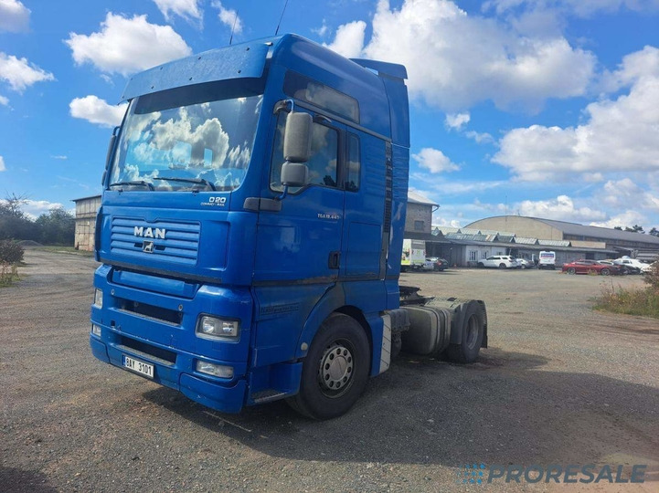 MAN TGA 18.440 4x2 BLS EURO 5 - Tractor truck: picture 2 MAN TGA 18.440 4x2 BLS EURO 5 - Tractor truck: picture 2