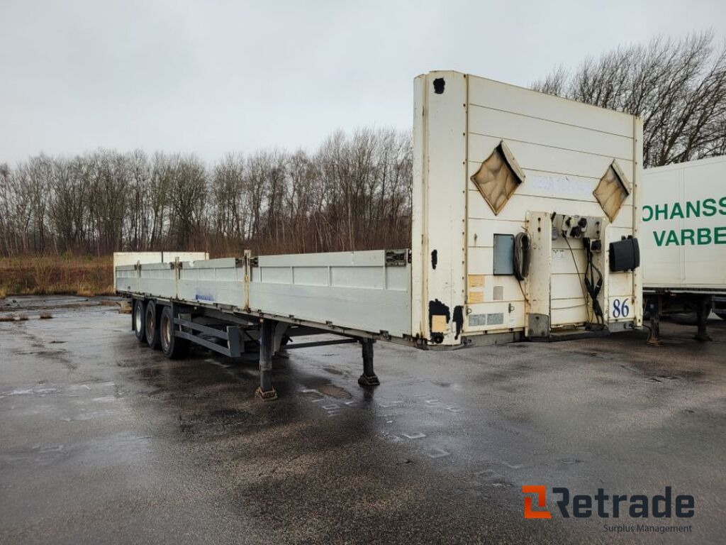 3-axlig trailer med lämmar SCHMITS, S01 Flaktrailer - Dropside/ Flatbed semi-trailer: picture 3 3-axlig trailer med lämmar SCHMITS, S01 Flaktrailer - Dropside/ Flatbed semi-trailer: picture 3