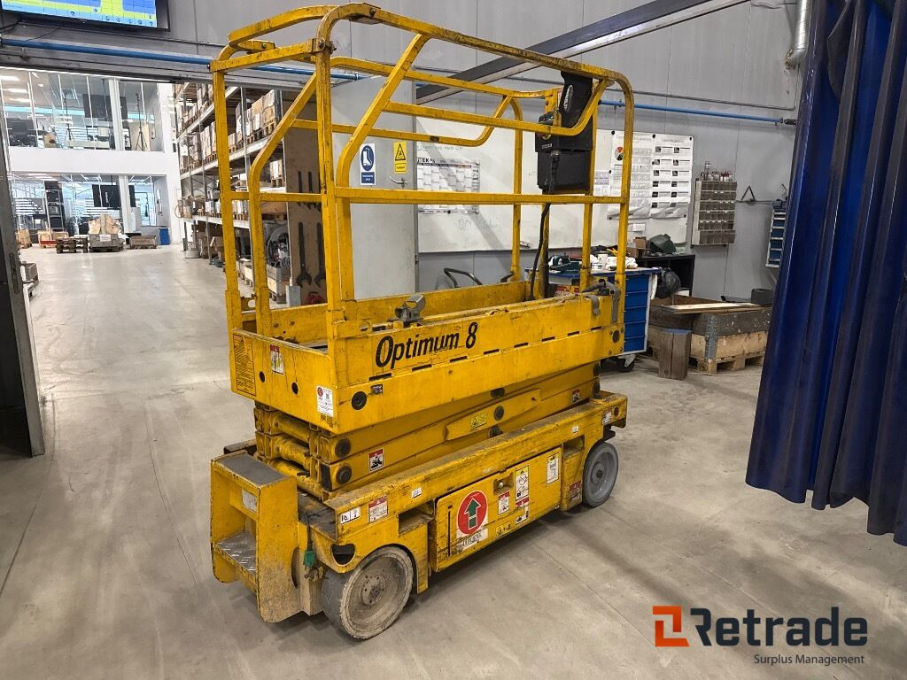 Sakselift Haulotte Optimum 8 - 8 meter / scissor lift - Construction machinery: picture 1 Sakselift Haulotte Optimum 8 - 8 meter / scissor lift - Construction machinery: picture 1