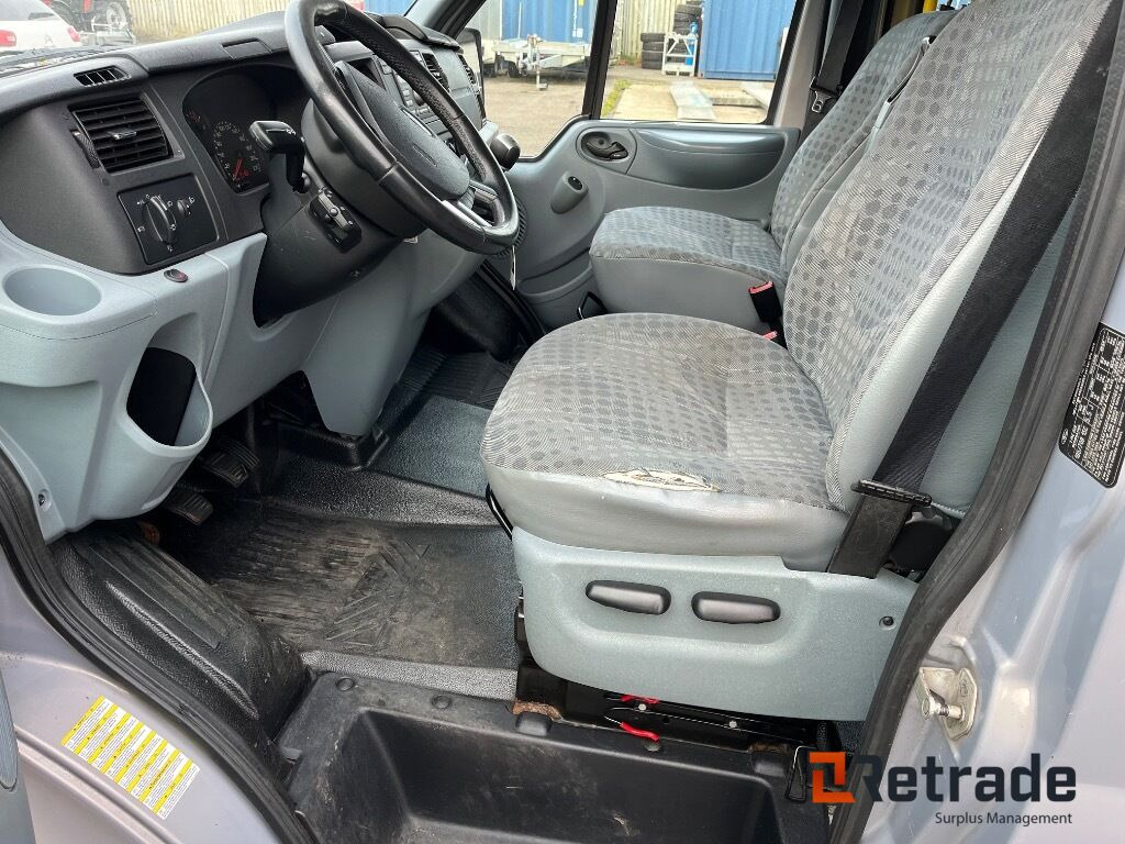 Minibus med lift FORD TRANSIT KOMBI 300L F 2,2 TDCI - Minibus, Passenger van: picture 5 Minibus med lift FORD TRANSIT KOMBI 300L F 2,2 TDCI - Minibus, Passenger van: picture 5