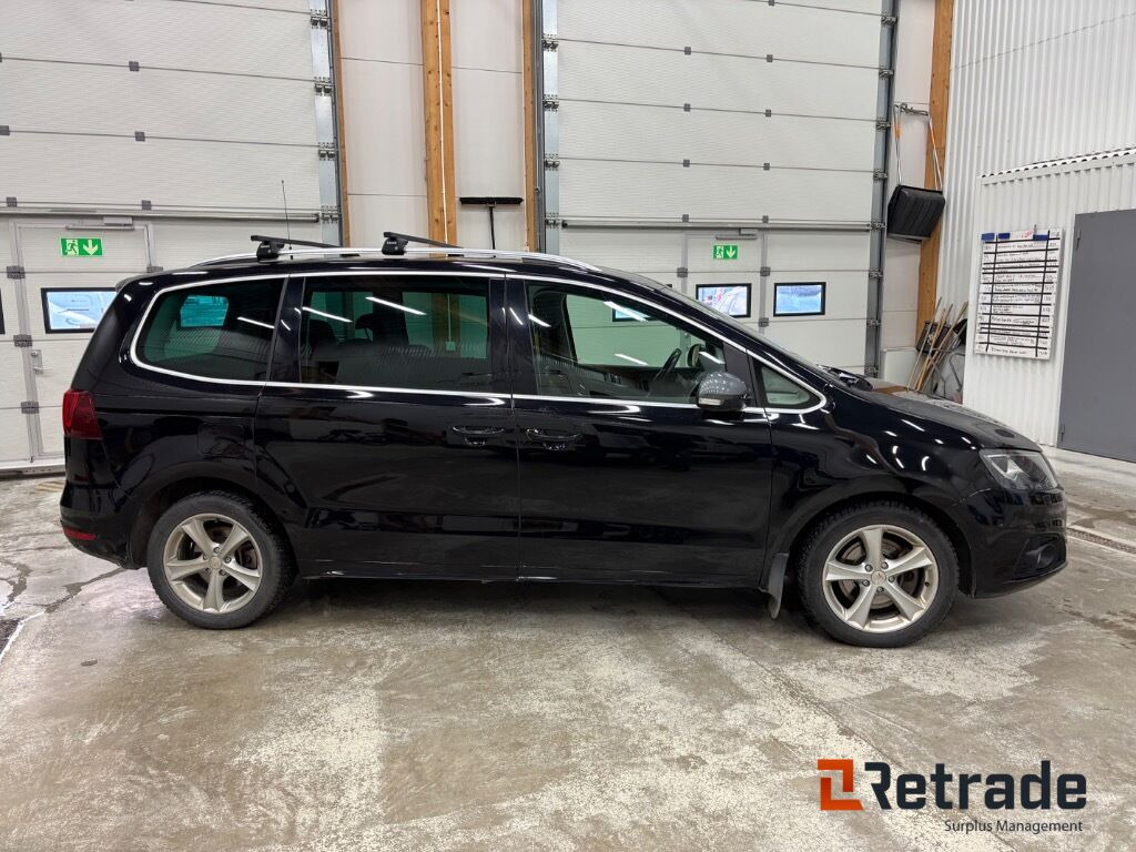 Minibuss Seat Alhambra 2.0 TDI 4Drive DSG FR-line - Car: picture 3 Minibuss Seat Alhambra 2.0 TDI 4Drive DSG FR-line - Car: picture 3