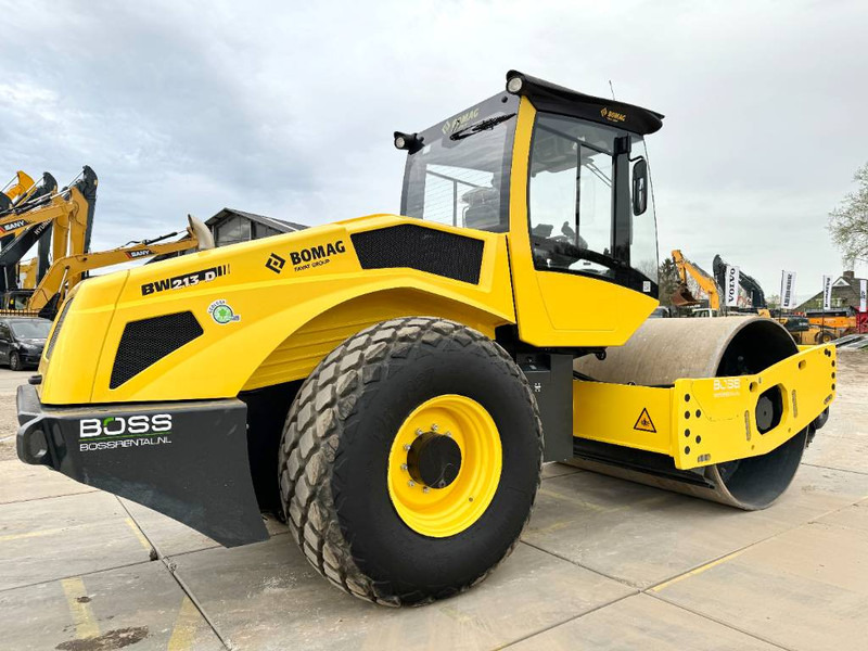 Bomag BW213D-5 - New / Unused / Vibrating Roller - Roller: picture 5 Bomag BW213D-5 - New / Unused / Vibrating Roller - Roller: picture 5