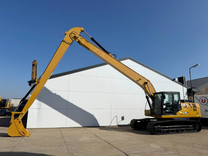 Cat 323D3 - 16 Meter Long Reach / New / Unused - Excavator: picture 1 Cat 323D3 - 16 Meter Long Reach / New / Unused - Excavator: picture 1