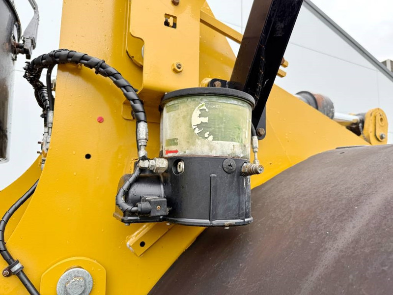 Wheel loader Cat 966M - Dutch Machine / 3rd Function: picture 20 Wheel loader Cat 966M - Dutch Machine / 3rd Function: picture 20