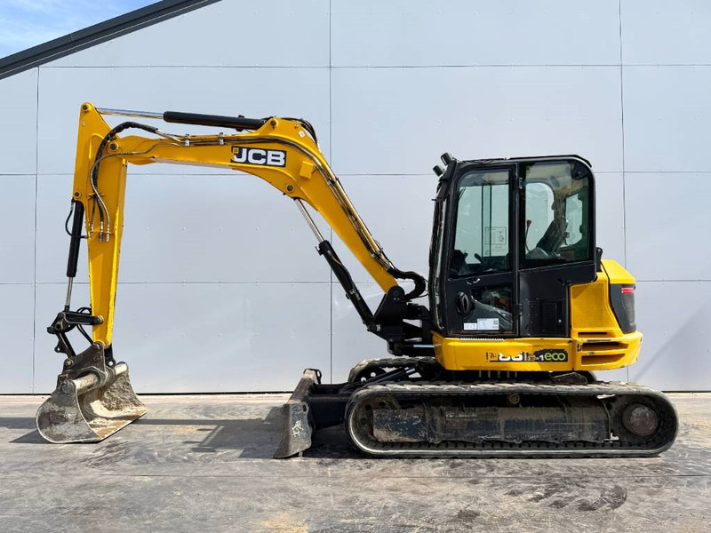 JCB 86C-1 - Hammer Lines / Quick Coupler - Mini excavator: picture 1 JCB 86C-1 - Hammer Lines / Quick Coupler - Mini excavator: picture 1