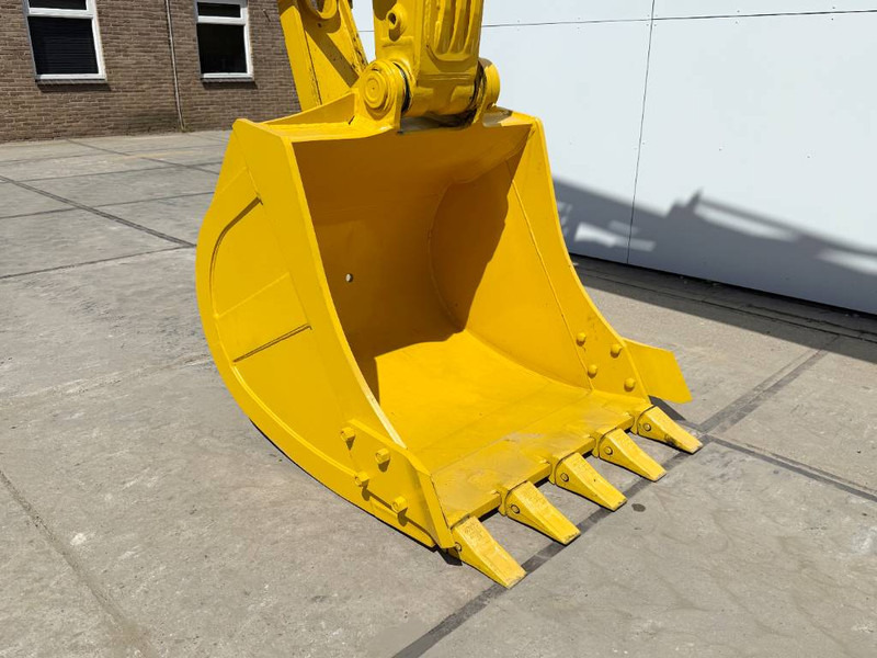 Crawler excavator Komatsu PC210-10M0 *2025 Model*New / Unused / Hammer Lines: picture 15