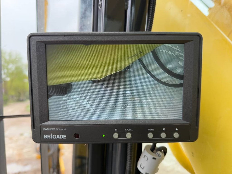 Crawler excavator Komatsu PC490LC-10 UHD - 29m Demolition / Oilquick: picture 10