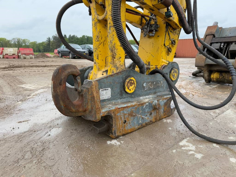 Crawler excavator Komatsu PC490LC-10 UHD - 29m Demolition / Oilquick: picture 18