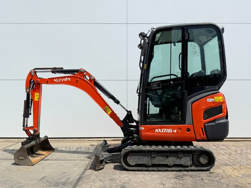 Kubota KX016-4 - Hammer Lines / Quick Coupler - Mini excavator: picture 1 Kubota KX016-4 - Hammer Lines / Quick Coupler - Mini excavator: picture 1