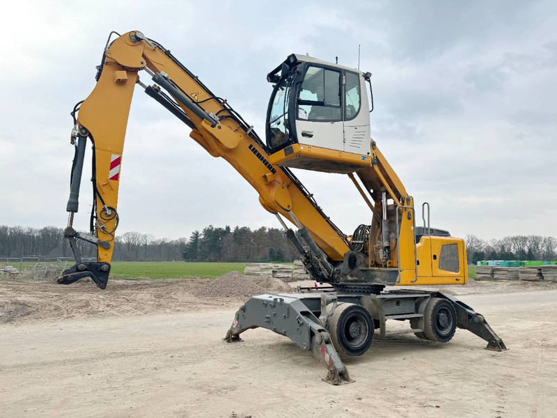Liebherr LH22 M Litronic Excellent Working Condition / CE - Waste/ Industry handler: picture 1 Liebherr LH22 M Litronic Excellent Working Condition / CE - Waste/ Industry handler: picture 1