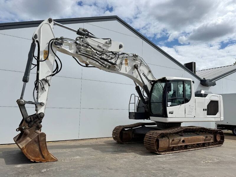 Liebherr R922LC - 2 Buckets Included / Automatic Greasing - Crawler excavator: picture 3 Liebherr R922LC - 2 Buckets Included / Automatic Greasing - Crawler excavator: picture 3