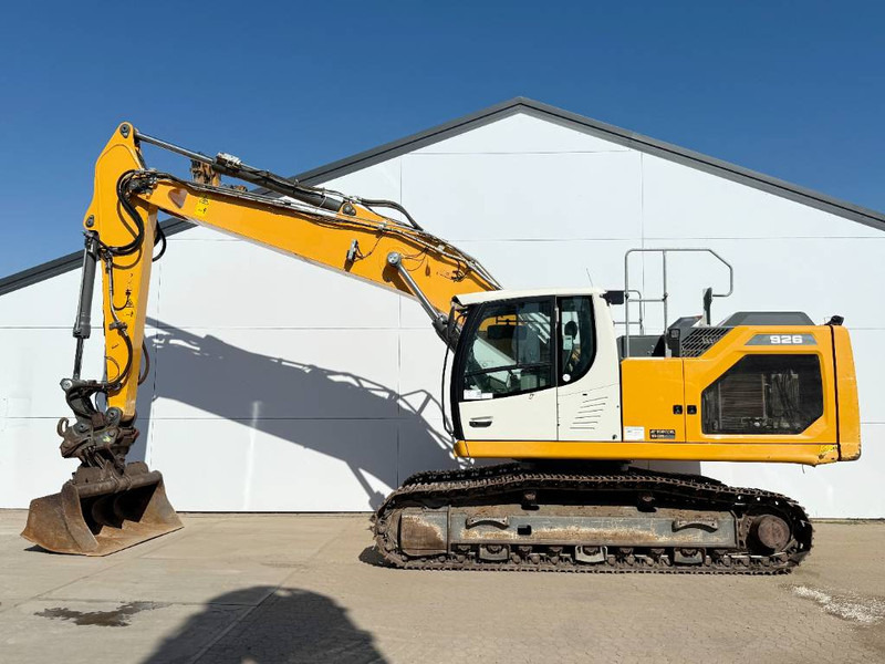 Liebherr R926NLC - Oilquick Tilting Bucket German Machine - Crawler excavator: picture 1 Liebherr R926NLC - Oilquick Tilting Bucket German Machine - Crawler excavator: picture 1