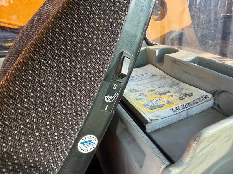 Crawler excavator Liebherr R944C UHD - 23 m Demolition / Hydr UC / OilQuick: picture 9