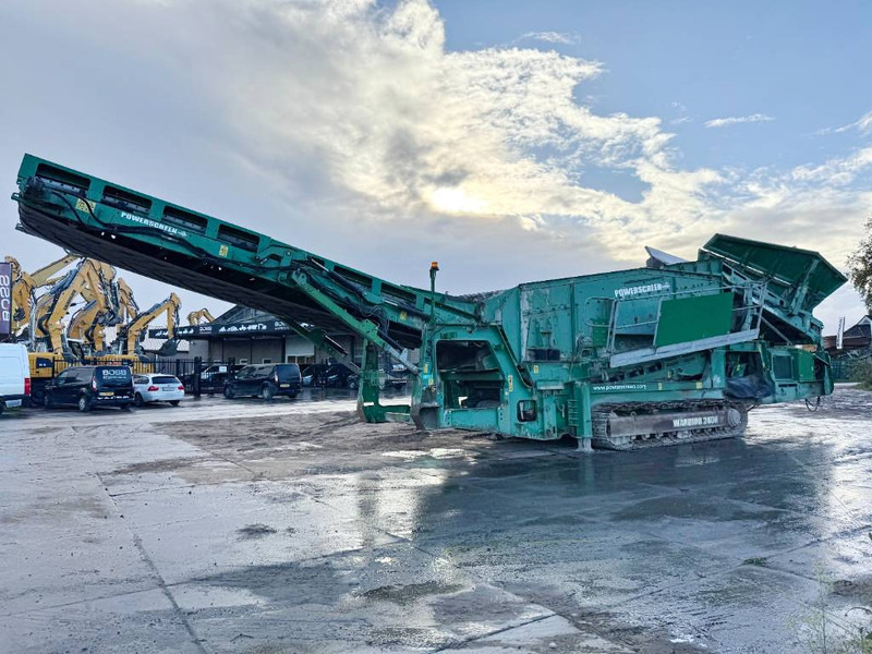 Powerscreen Warrior 2400 - Dutch Machine / 800 Ton per Hour! - Screener: picture 4 Powerscreen Warrior 2400 - Dutch Machine / 800 Ton per Hour! - Screener: picture 4