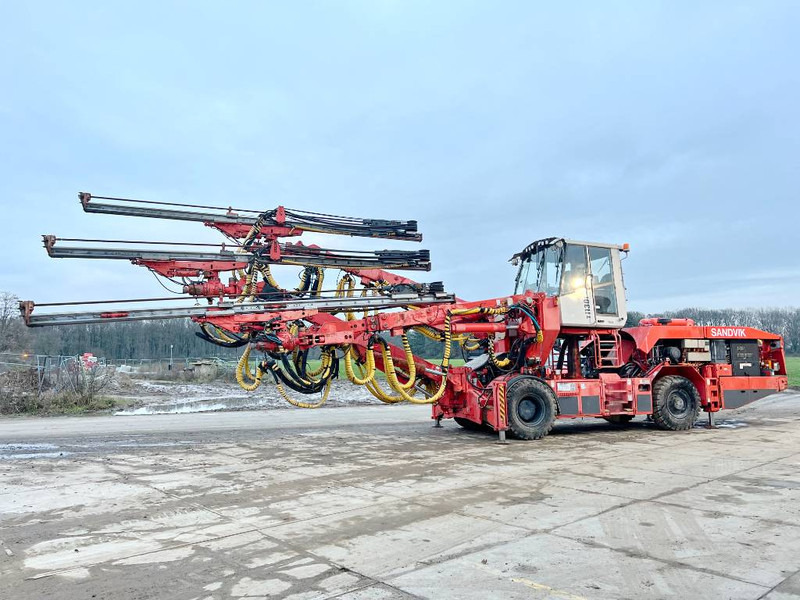 Sandvik DT1130i Drill Rig - Drilling machine: picture 1 Sandvik DT1130i Drill Rig - Drilling machine: picture 1