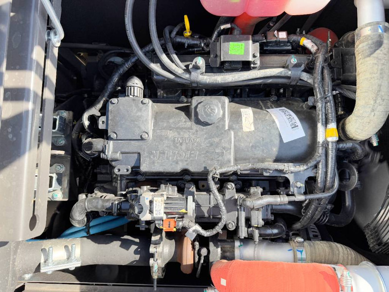 Crawler excavator Volvo EC210 - Unused / New 2025 Model / Hammer Lines: picture 20