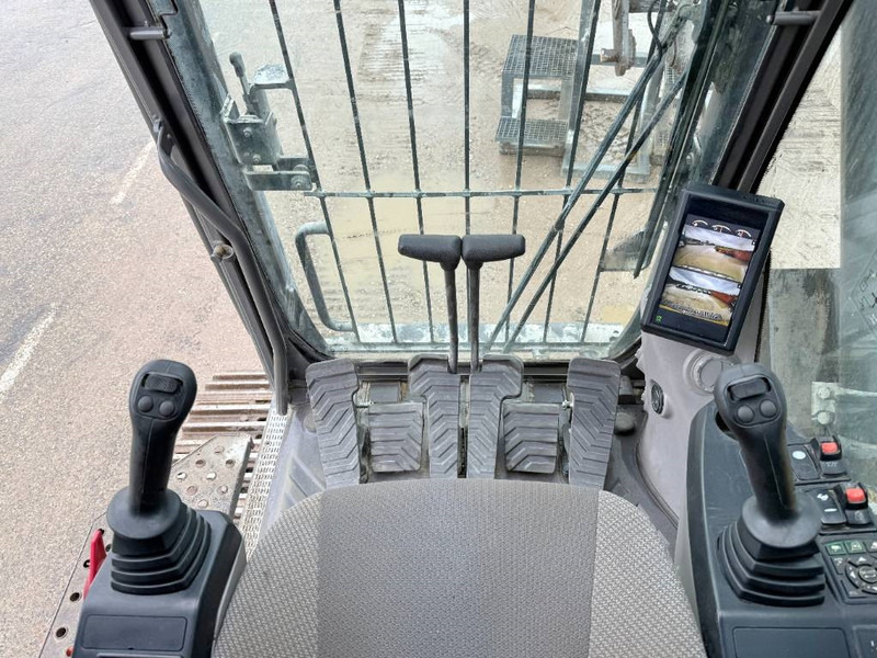 Crawler excavator Volvo EC380EHR UHD - 24m / Hydr Undercarriage / Oilquick: picture 7