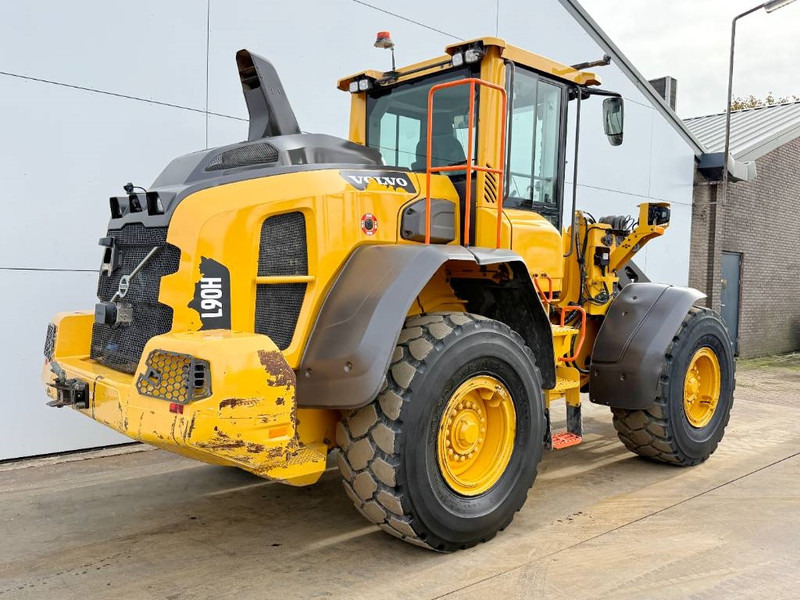 Volvo L90H - 3rd Function / Load Master Weight System - Wheel loader: picture 5 Volvo L90H - 3rd Function / Load Master Weight System - Wheel loader: picture 5