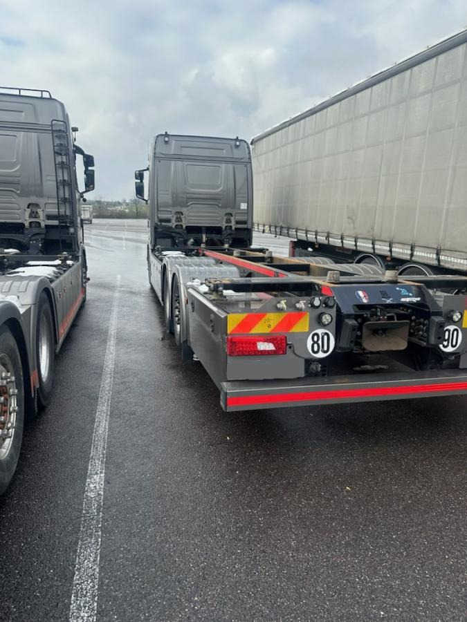 Scania S 590 - Tractor truck: picture 4 Scania S 590 - Tractor truck: picture 4