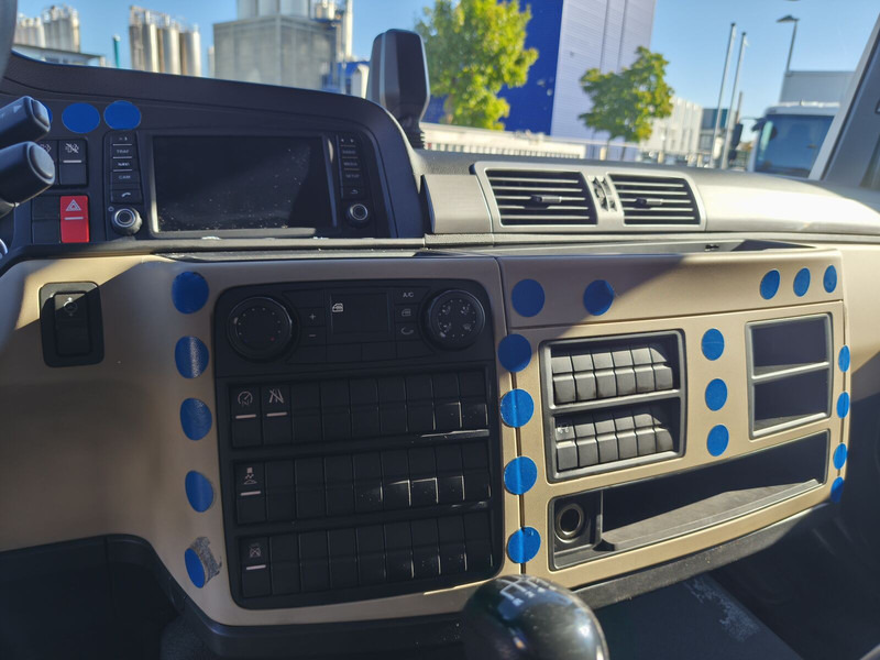 Curtain side truck MAN TGL 7.190 4x2BL Edscha Gardine Euro 6 (12): picture 18 Curtain side truck MAN TGL 7.190 4x2BL Edscha Gardine Euro 6 (12): picture 18