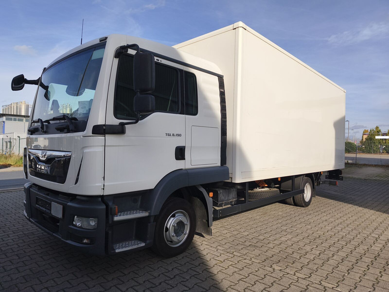 MAN TGL 8.190 Koffer gFH AHK LBW Euro 6 4x2 (11) TÜV NEU - Box truck: picture 1 MAN TGL 8.190 Koffer gFH AHK LBW Euro 6 4x2 (11) TÜV NEU - Box truck: picture 1