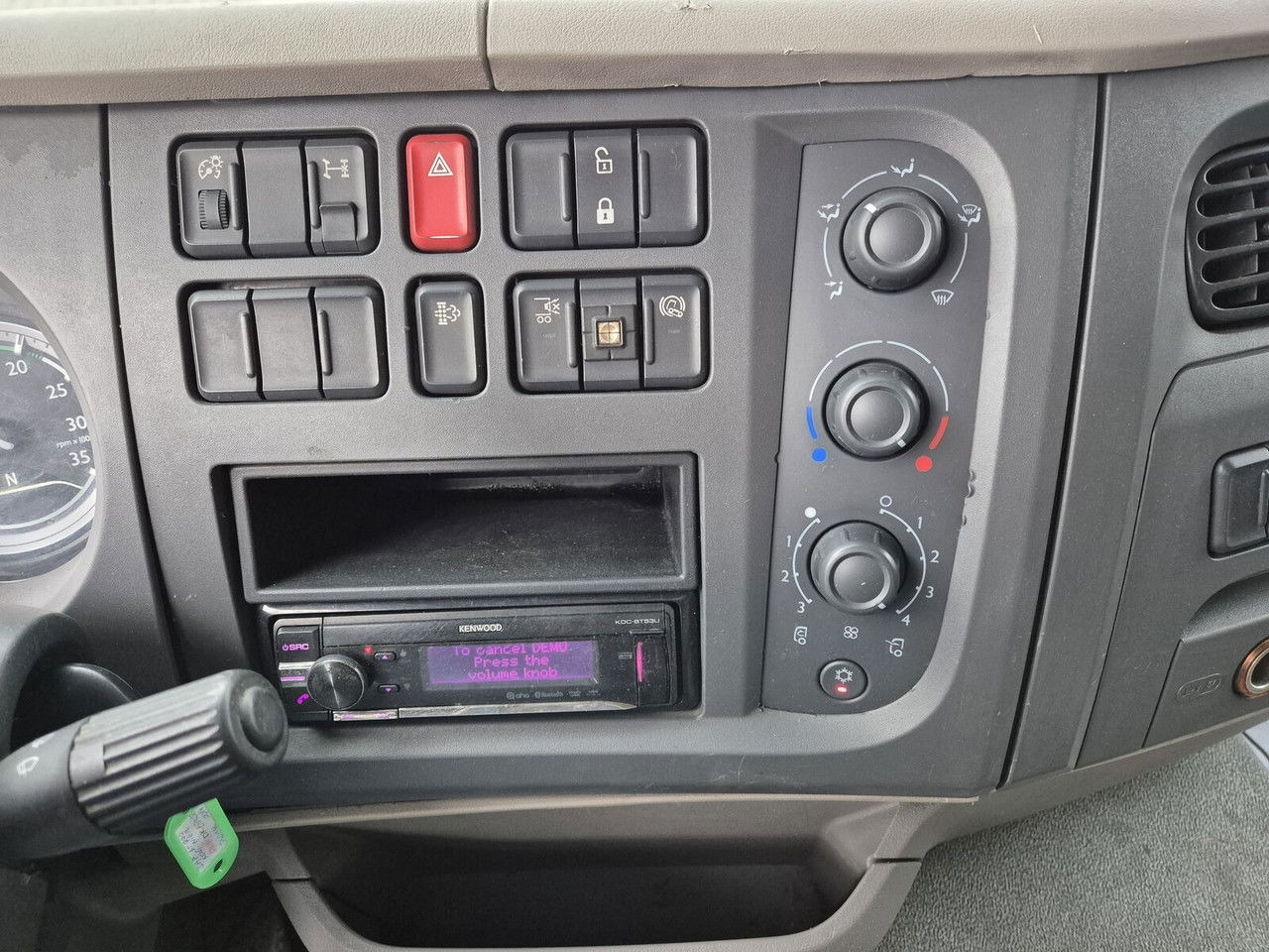 DAF LF 220 DAF LF 220 leasing DAF LF 220 DAF LF 220: picture 30