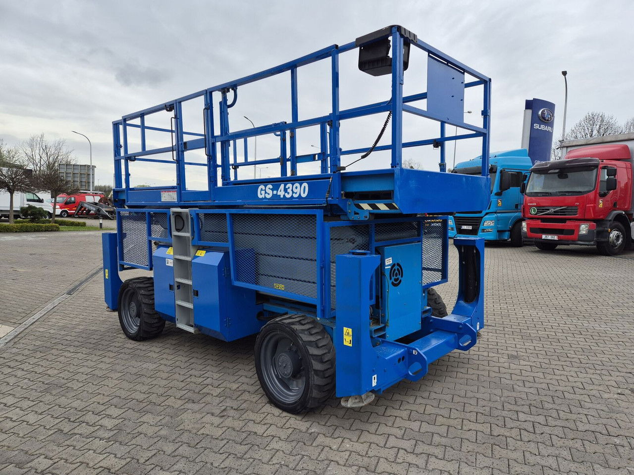 Genie GS 4390 / 15M High / 680KG Load / 1 Owner / Servic ED - Scissor lift: picture 2 Genie GS 4390 / 15M High / 680KG Load / 1 Owner / Servic ED - Scissor lift: picture 2