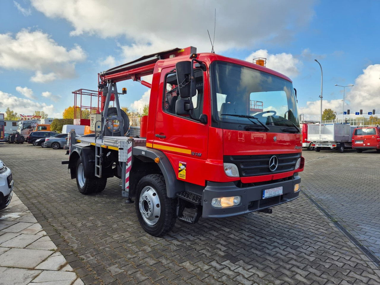 Mercedes-Benz Atego 918 4x4 / 16 M Lift / Serviced - Truck with aerial platform: picture 5 Mercedes-Benz Atego 918 4x4 / 16 M Lift / Serviced - Truck with aerial platform: picture 5